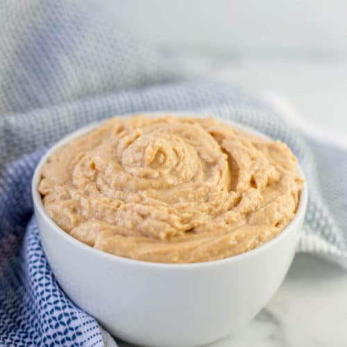 Creamy Dreamy Peanut Butter Frosting - Artzy Foodie