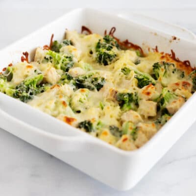 Cheesy Chicken and Broccoli Spaghetti Squash Bake - Artzy Foodie